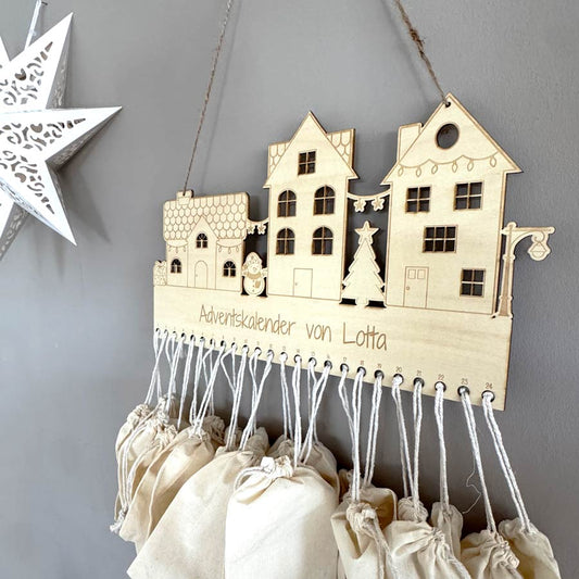 Adventskalender personalisiert – mit Gravur & 24 Löchern