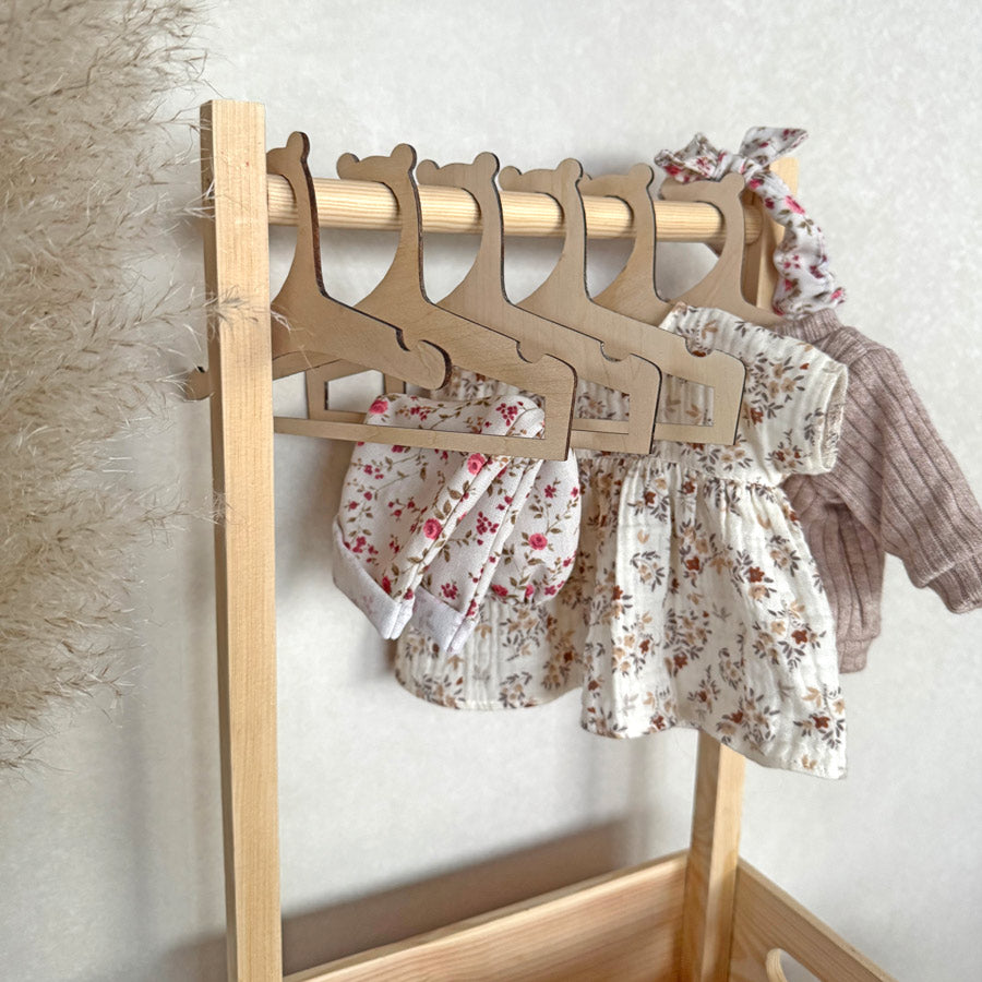 Puppen-Kleiderbügel mit Öhrchen – 8er Set aus Birkenholz